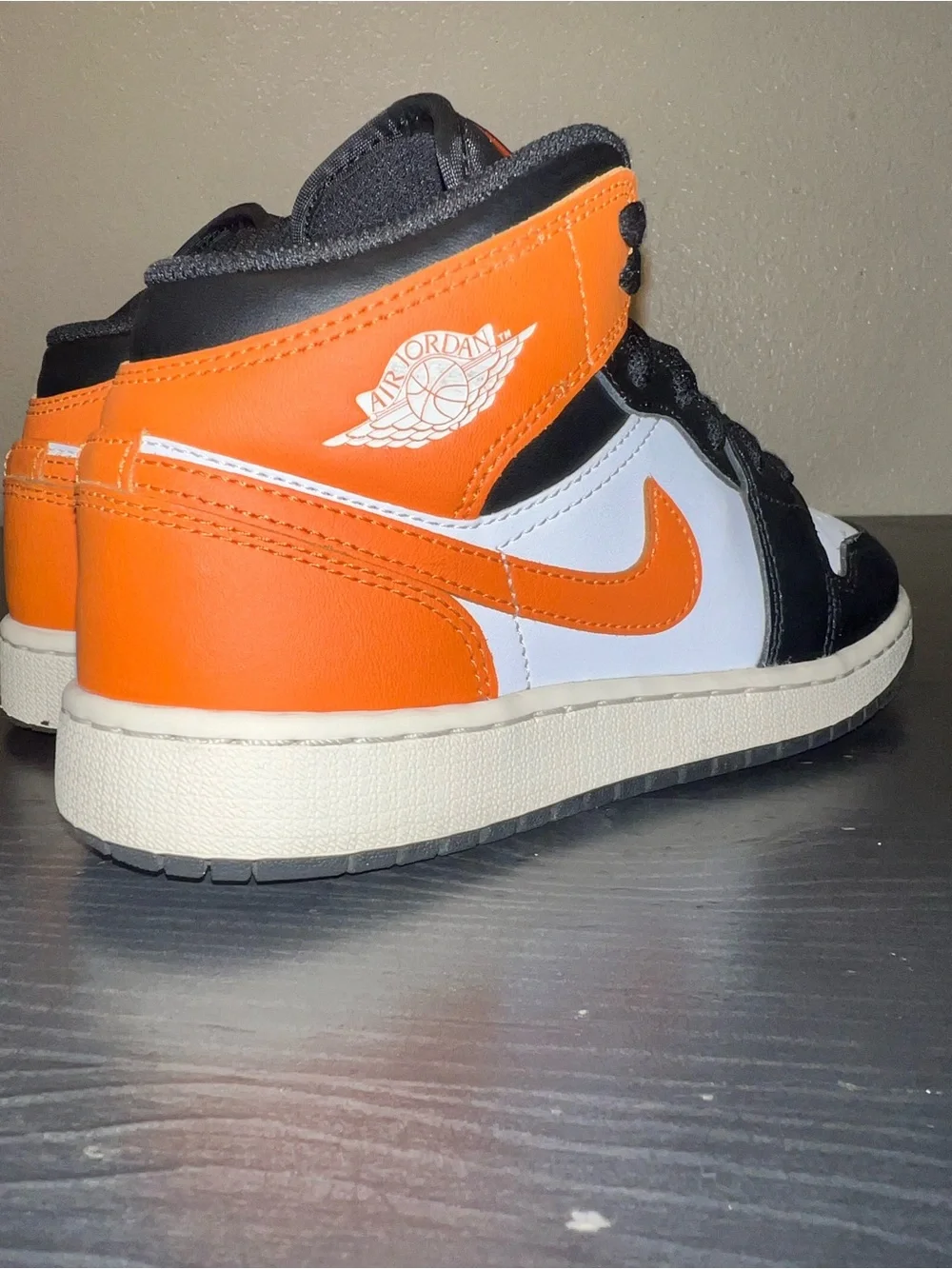 Kids Air Jordan 1 Mid 